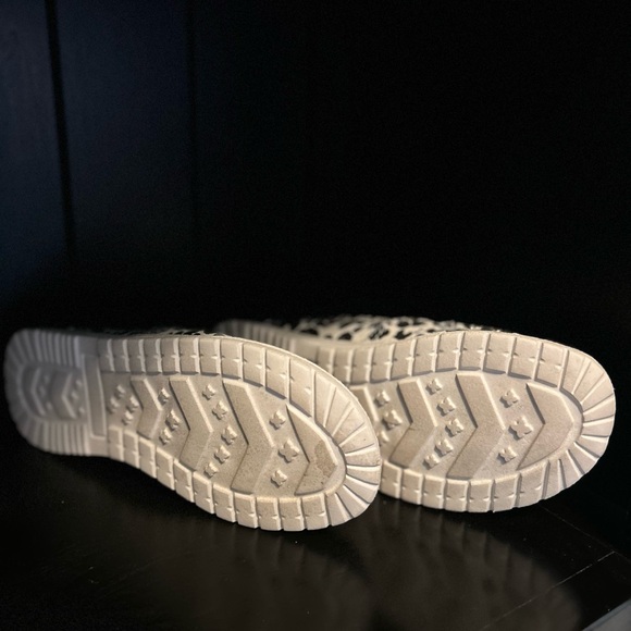 Gypsy Jazz Aztec print shoes - Picture 4 of 4